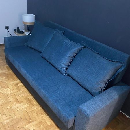 Kv Center Of Athens Apartment Bagian luar foto
