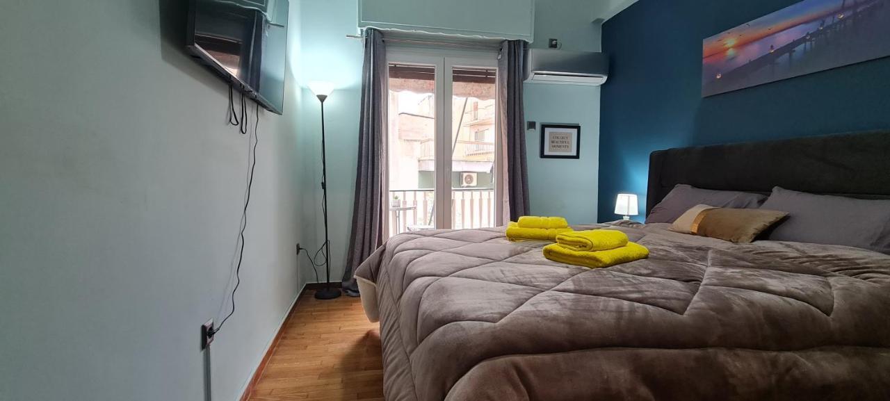 Kv Center Of Athens Apartment Bagian luar foto