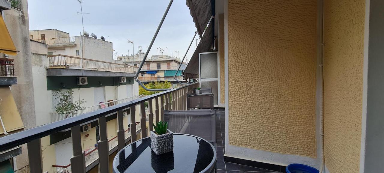Kv Center Of Athens Apartment Bagian luar foto